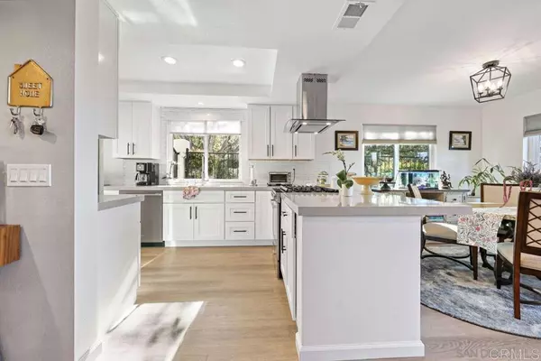 649 Maze Glen, Escondido, CA 92025