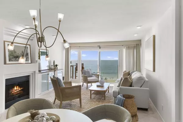Solana Beach, CA 92075,441 S Sierra AVE #208