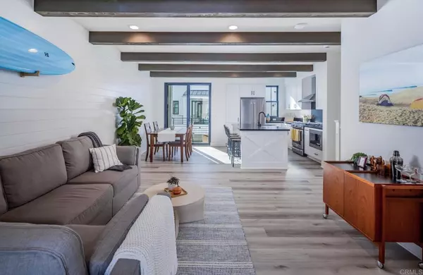 Encinitas, CA 92024,1403 Anacona PL #103