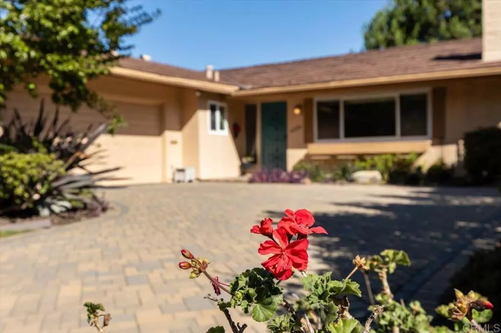 Escondido, CA 92026,1230 Portola AVE