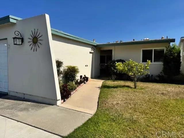 Oceanside, CA 92057,3808 Vista Campana S #42
