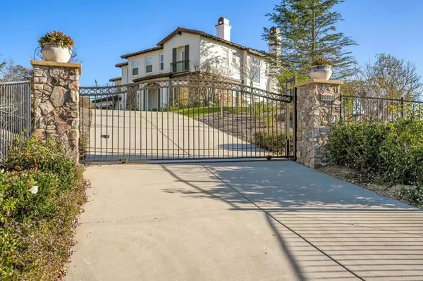 Bonsall, CA 92003,30809 Chateau Haut Briant