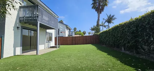 Encinitas, CA 92024,Address not disclosed