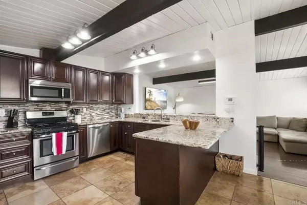 Spring Valley, CA 91977,9858 Ivanho ST