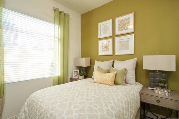 Rancho Santa Fe, CA 92091,5515 Cancha de Golf #D