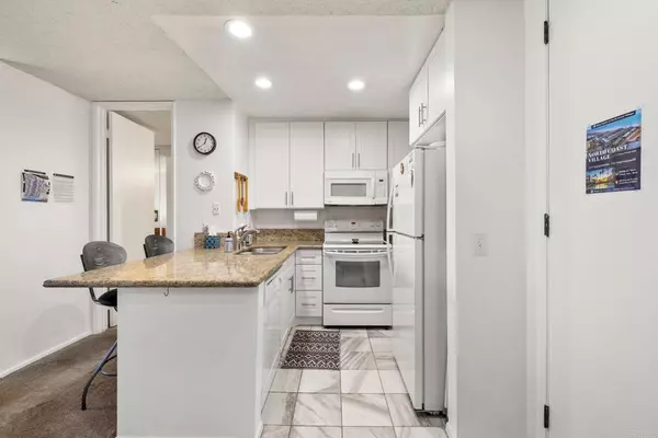 Oceanside, CA 92054,999 N Pacific ST #C201