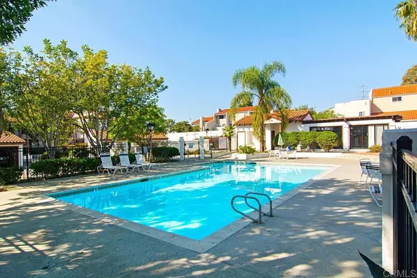 Carlsbad, CA 92009,6933 Sandpiper PL