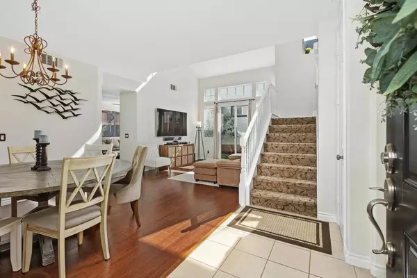 Carlsbad, CA 92010,2419 Badger LN