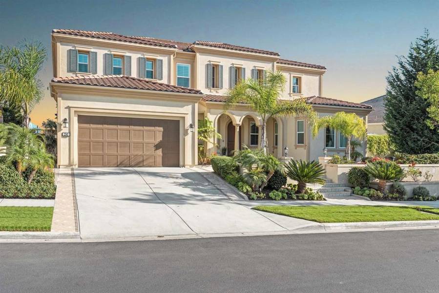 2543 Glasgow DR, Carlsbad, CA 92010