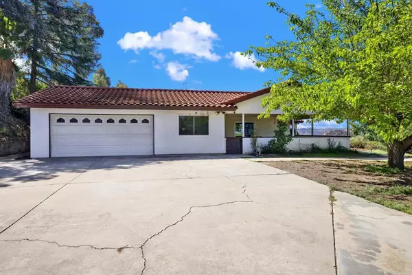 Escondido, CA 92026,11625 Turner Heights Dr