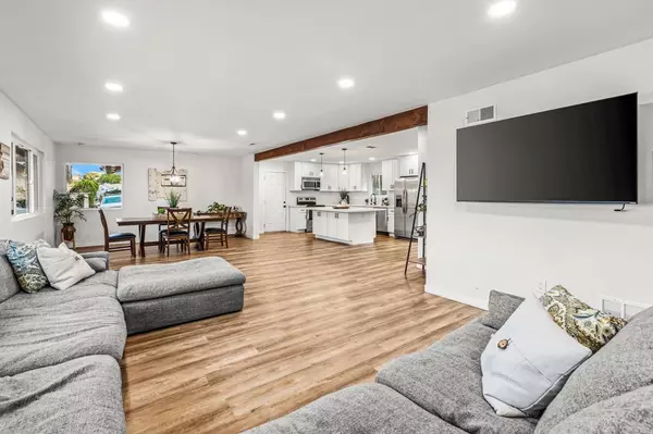 Lakeside, CA 92040,10906 Serena LN