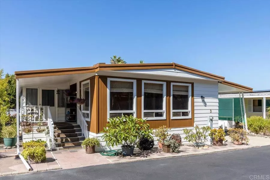 1501 Anza AVE #3, Vista, CA 92084