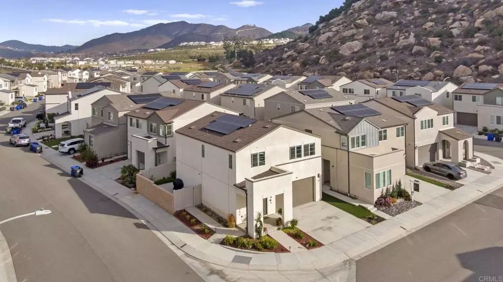 104 Lipizzan LN, Fallbrook, CA 92028