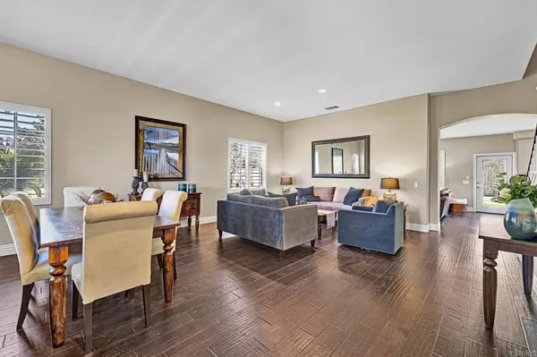 Oceanside, CA 92057,1463 Belmont Park RD