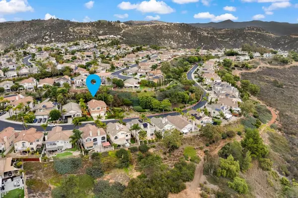 Escondido, CA 92026,2334 Canyon View Glen