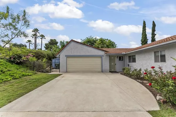 Escondido, CA 92027,645 Rainbow PL