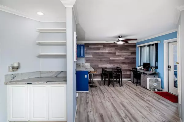 Oceanside, CA 92056,3553 Paseo De Francisco #210