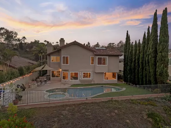 Encinitas, CA 92024,213 Via Palacio