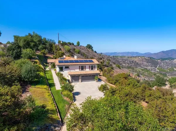 Valley Center, CA 92082,13584 McNally Rd