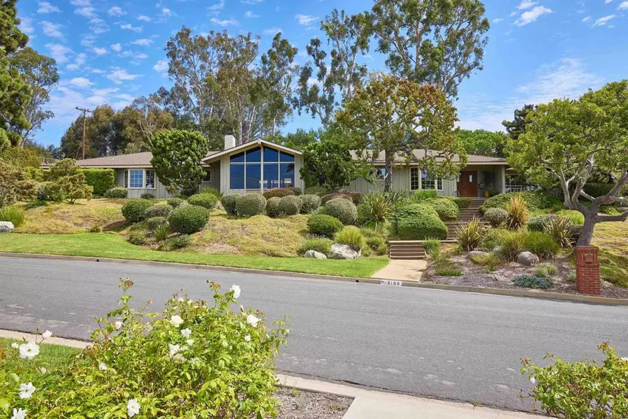 3190 Falcon DR, Carlsbad, CA 92008