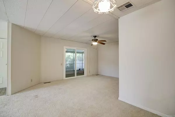 Borrego Springs, CA 92004,1010 Palm Canyon DR #84