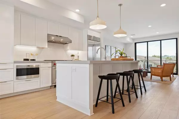 Carlsbad, CA 92008,324 Chinquapin AVE