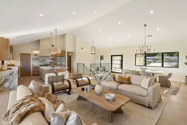 Carlsbad, CA 92008,3920 Holly Brae