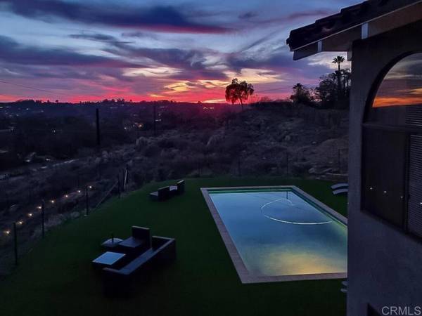 Rancho Santa Fe, CA 92067,7087 Rancho Santa Fe View CT