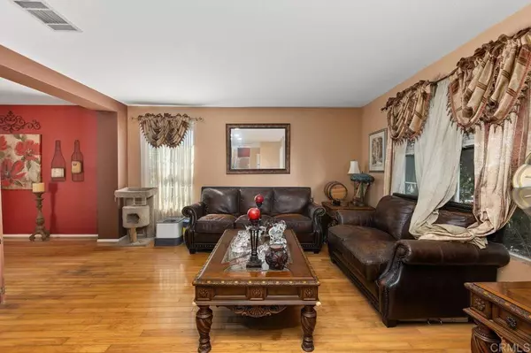 Chula Vista, CA 91911,770 De La Toba Road