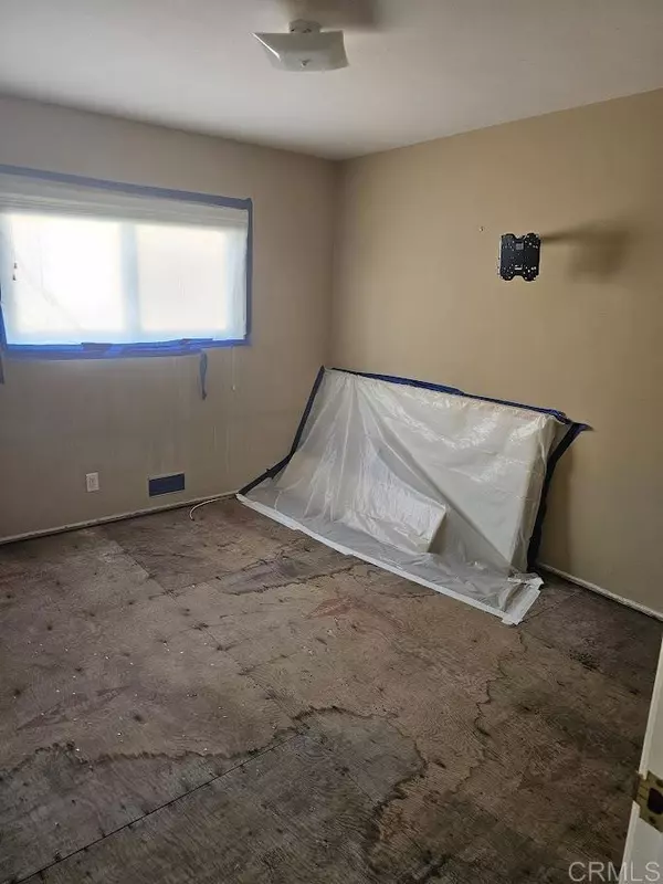 La Mesa, CA 91941,7850 Highwood AVE