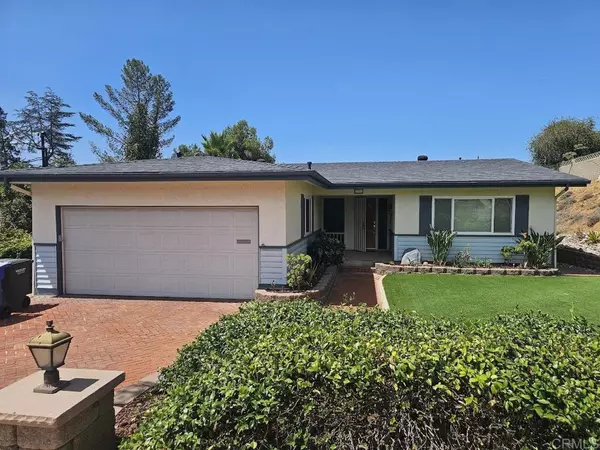7850 Highwood AVE, La Mesa, CA 91941
