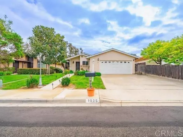 1925 Rock Springs RD, San Marcos, CA 92069