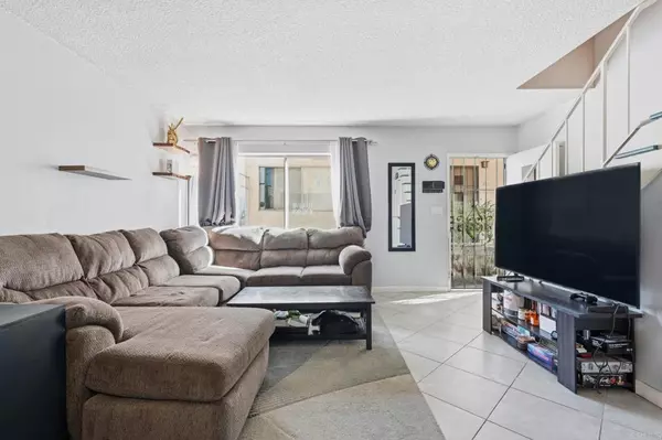 San Diego, CA 92120,4530 Vandever AVE #6