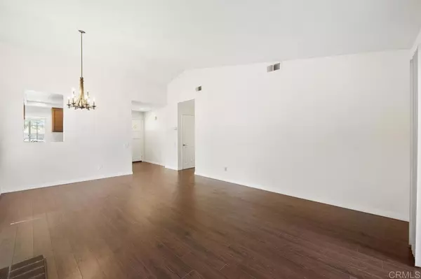 San Diego, CA 92130,13398 Tiverton RD