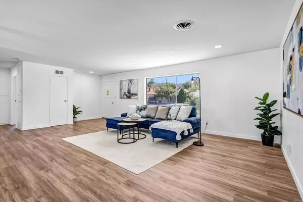 Hemet, CA 92543,520 Palmer DR
