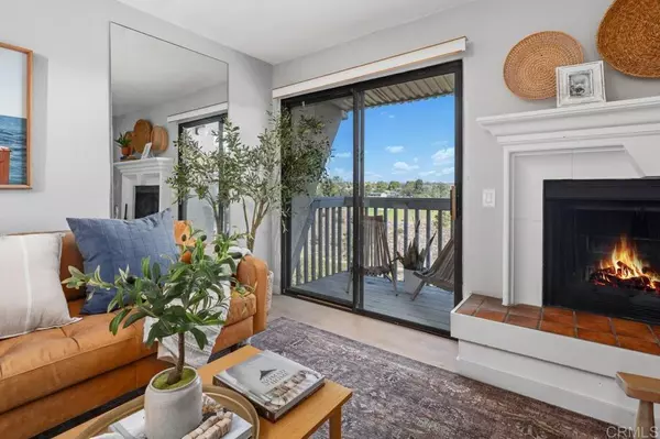 Clairemont Mesa, CA 92117,2925 Cowley WAY #B