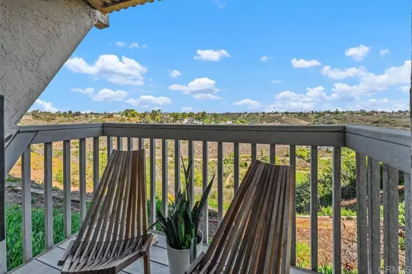 Clairemont Mesa, CA 92117,2925 Cowley WAY #B