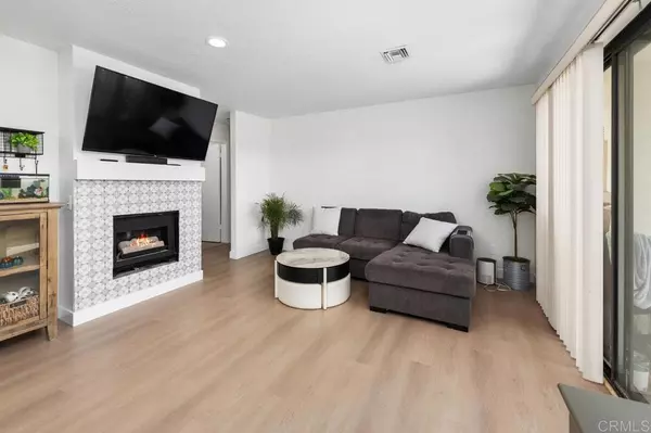 San Diego, CA 92129,13317 Caminito Ciera #149