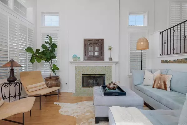 Carlsbad, CA 92011,7066 Leeward Street