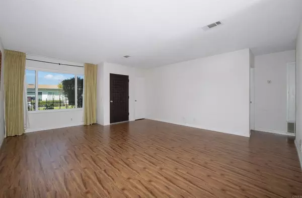 Oceanside, CA 92057,3890 Vista Campana S #78