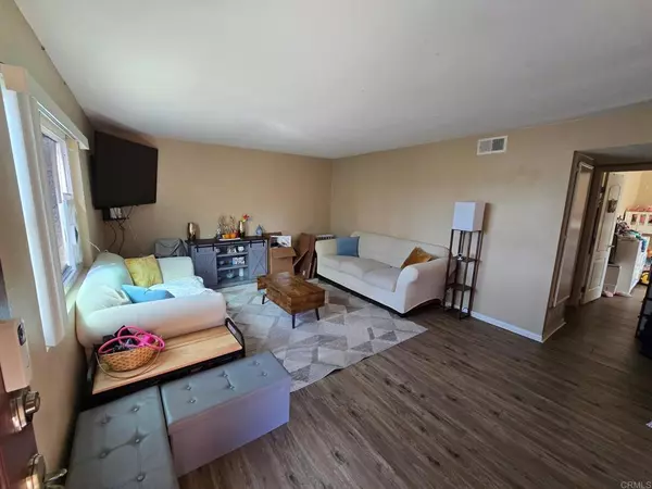 505 Calle Montecito, Oceanside, CA 92057