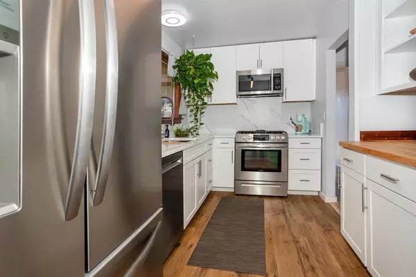 Oceanside, CA 92056,4813 Rising Glen