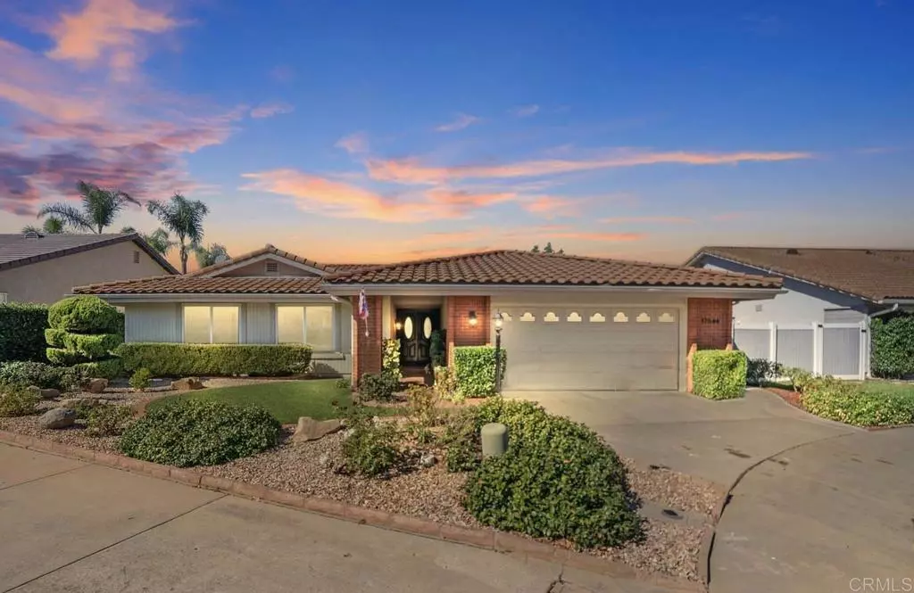 San Diego, CA 92128,17544 Plaza Otonal