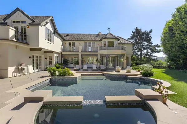 Rancho Santa Fe, CA 92067,5936 Fairway Place