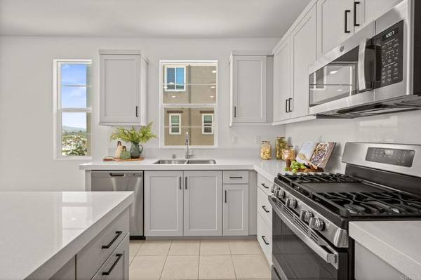 1229 Sunrise #104, San Marcos, CA 92078