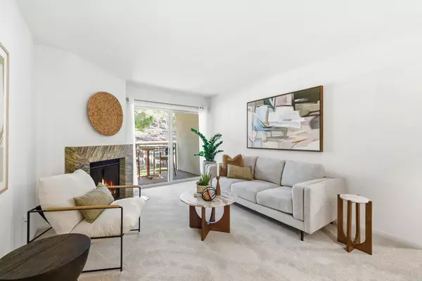 Encinitas, CA 92024,1750 S El Camino Real S #211