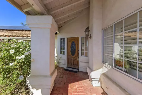 Fallbrook, CA 92028,1007 Capra WAY