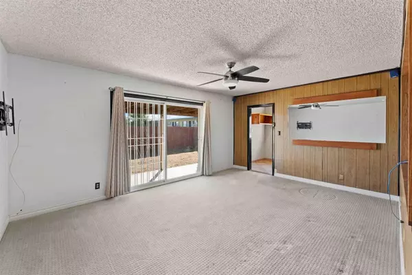 Escondido, CA 92025,643 Beechwood St.