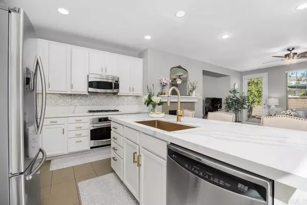 Carlsbad, CA 92009,3428 Filoli Circle