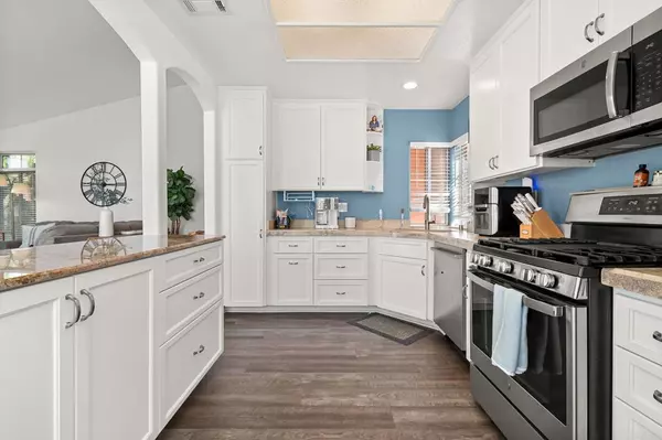 Oceanside, CA 92056,3575 Cameo DR #45